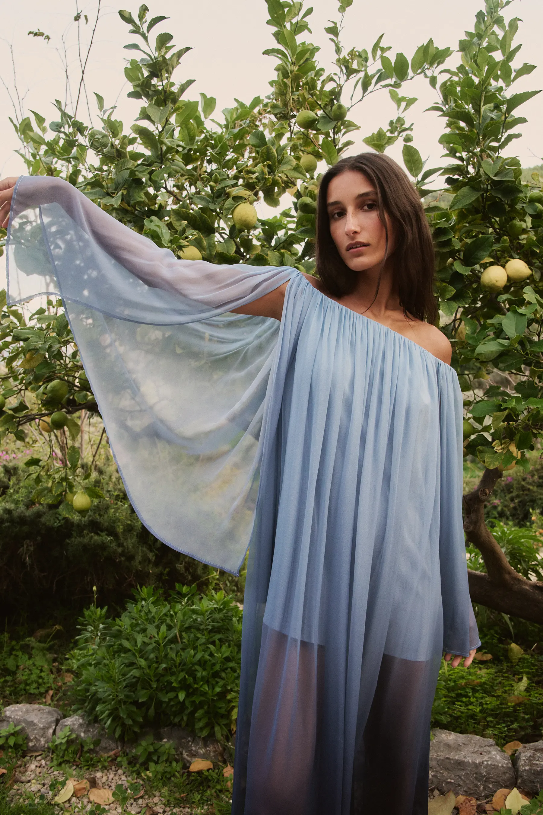 CORINTHIA GOWN