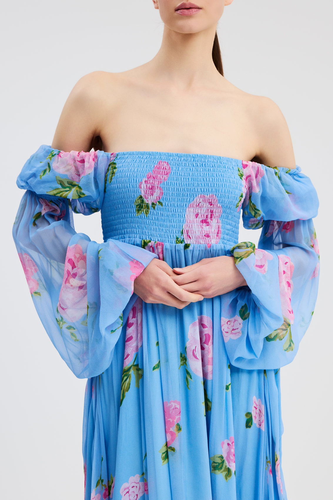 KINSLEY GOWN