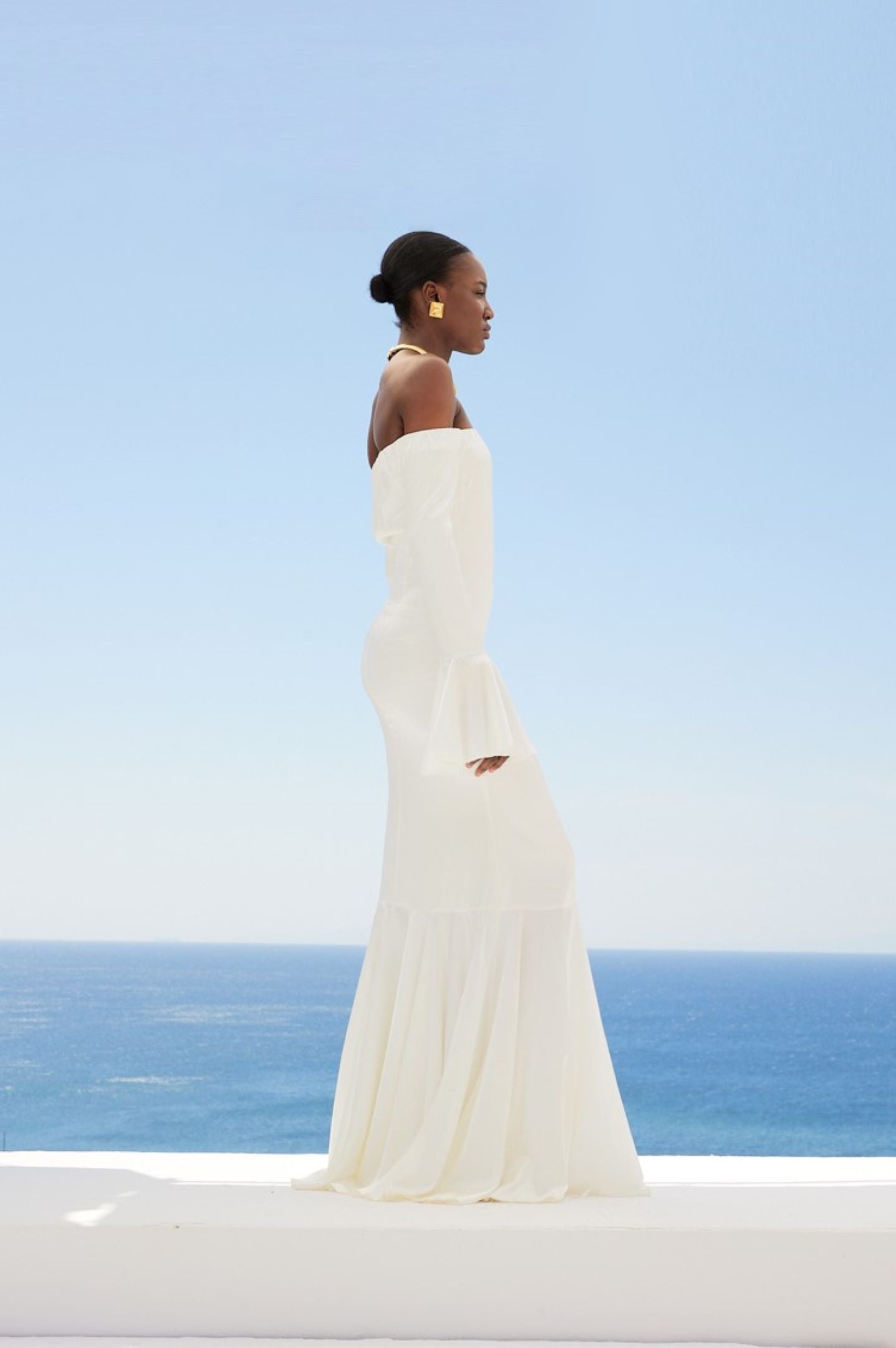 ZARINA OFF SHOULDER TRUMPET GOWN